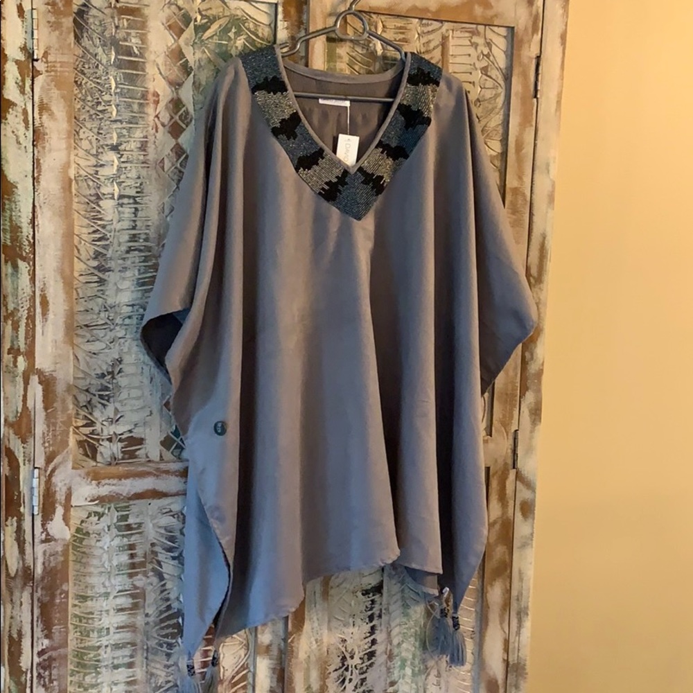 🎄Sale🎄David Jeffries Beaded Poly Suede Poncho